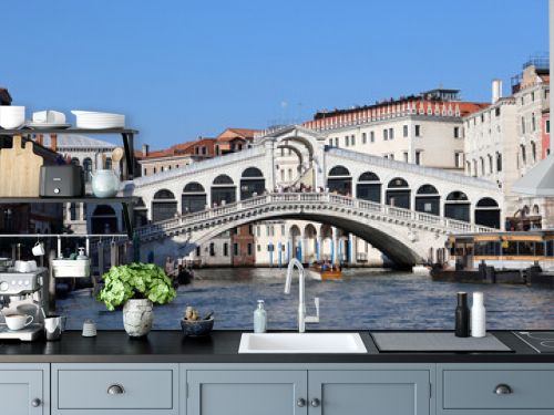 Venedig: Rialtobrücke am Grande Canale